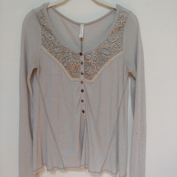 Free People grey long sleeve shirt, M - Picture 1 of 4